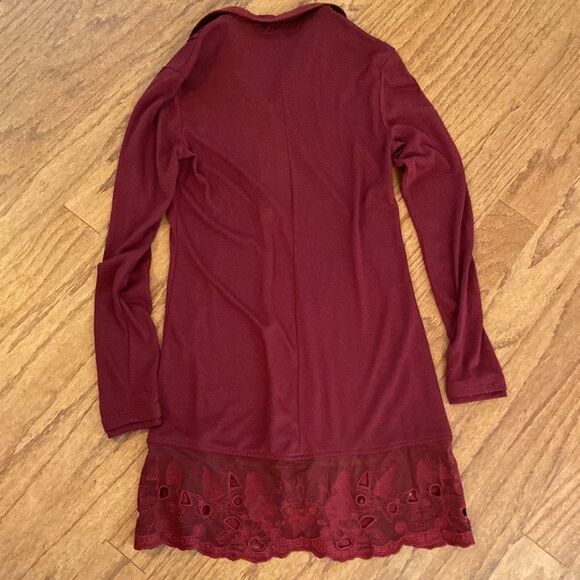 NWT Mollo Rello size M burgundy dress, with really cute, lace at the bottom - Picture 11 of 12